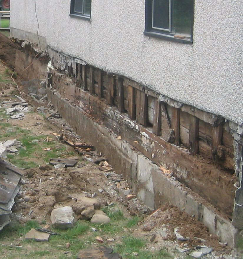 view of exterior walls under cement